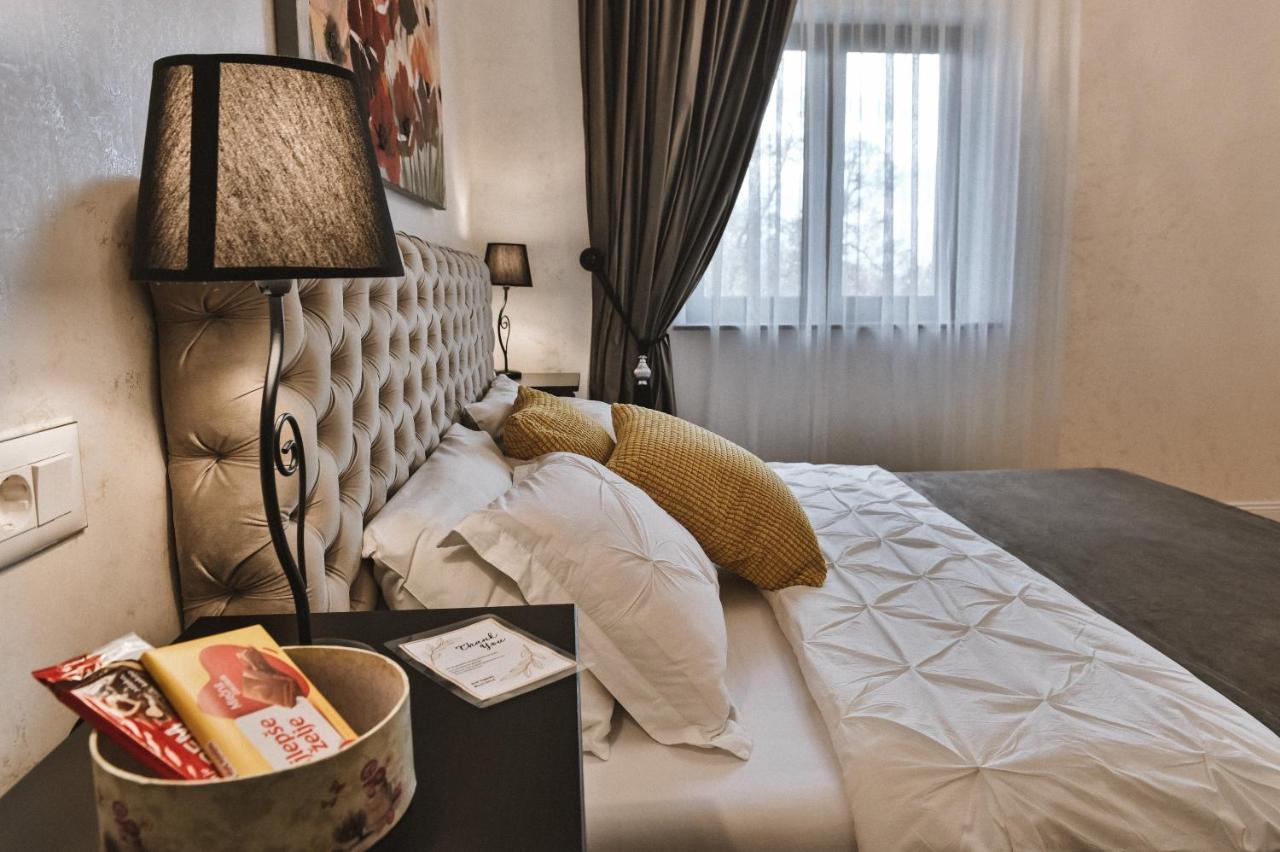 Šabac Garni Hotel Barut מראה חיצוני תמונה
