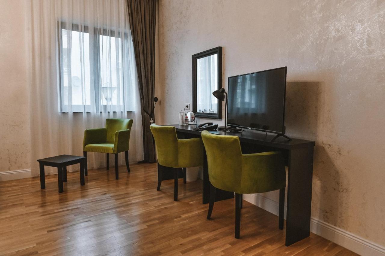 Šabac Garni Hotel Barut מראה חיצוני תמונה