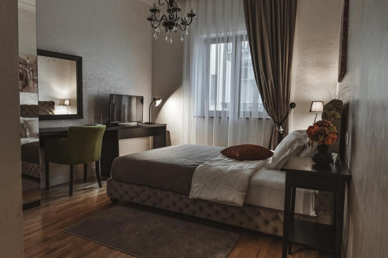 Šabac Garni Hotel Barut מראה חיצוני תמונה